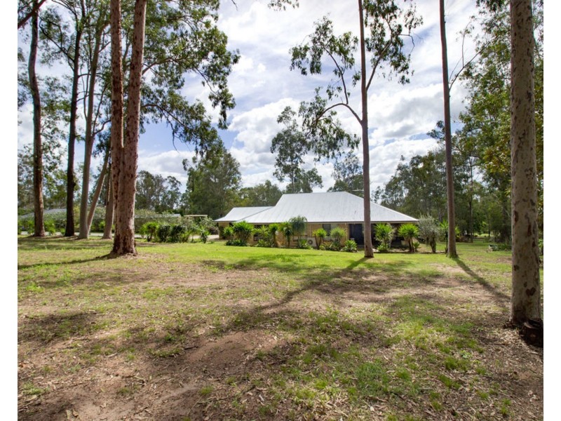 13 Christopher Place, Jimboomba QLD 4280