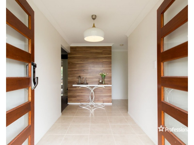 84  Lady Penrhyn Court, Mundoolun QLD 4285