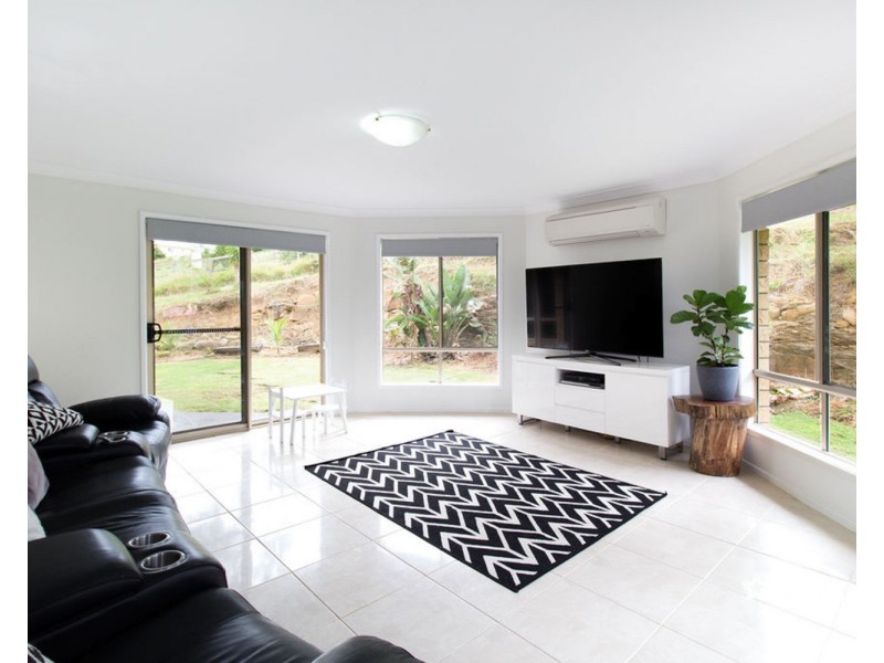 84  Lady Penrhyn Court, Mundoolun QLD 4285