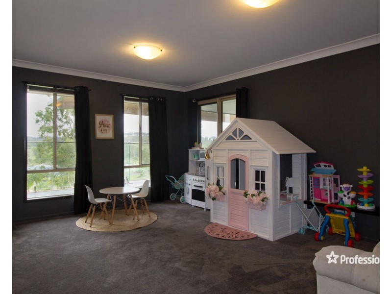 84  Lady Penrhyn Court, Mundoolun QLD 4285