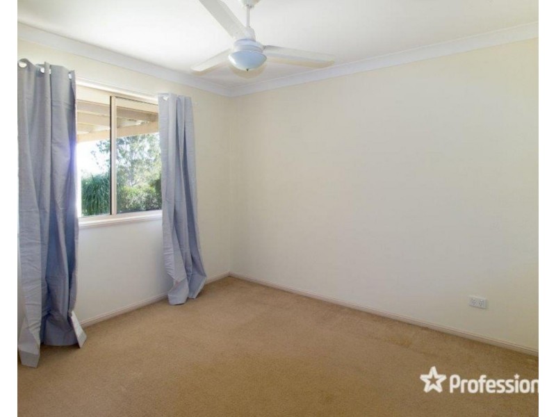 10-12 Oakleigh Court, Woodhill QLD 4285