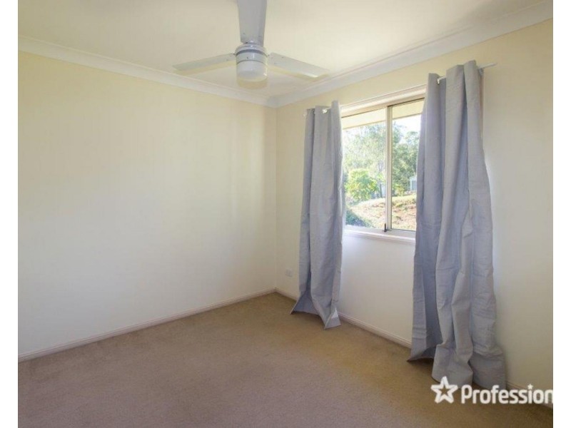 10-12 Oakleigh Court, Woodhill QLD 4285