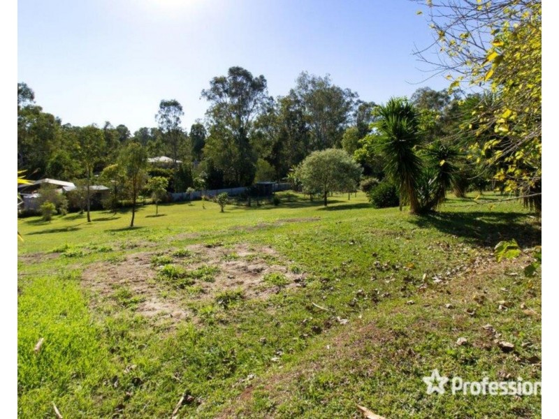 10-12 Oakleigh Court, Woodhill QLD 4285