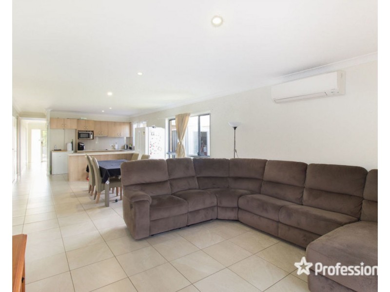 27 Reserve Drive, Jimboomba QLD 4280