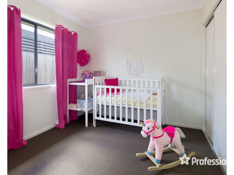 27 Reserve Drive, Jimboomba QLD 4280
