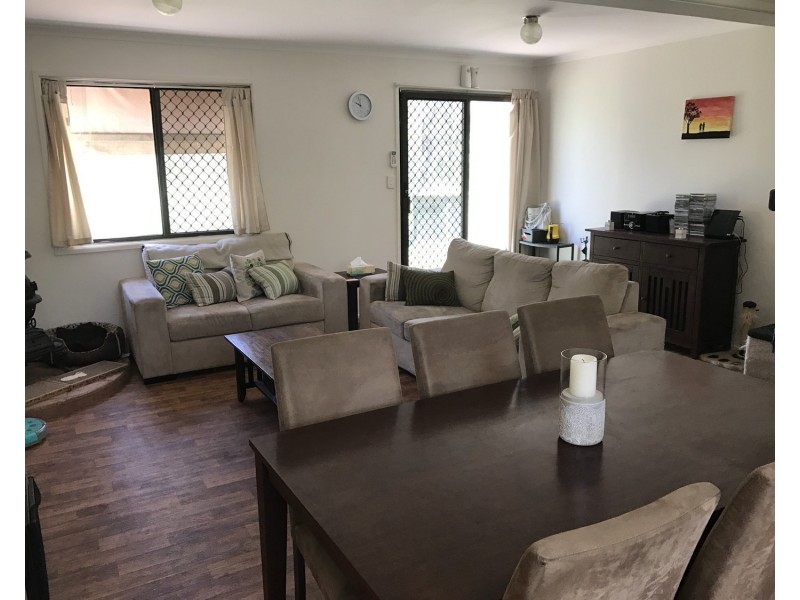 327 Amber Crescent, Jimboomba QLD 4280