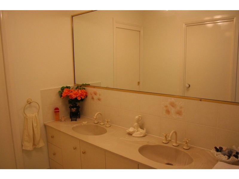 115-119 Brushwood Crescent, Cedar Grove QLD 4285