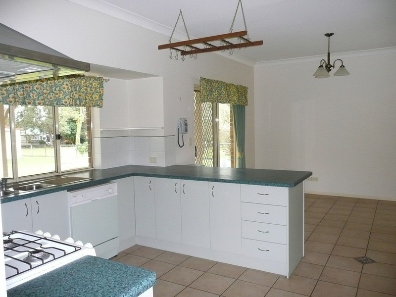 158-160 Carter Road, Munruben QLD 4125