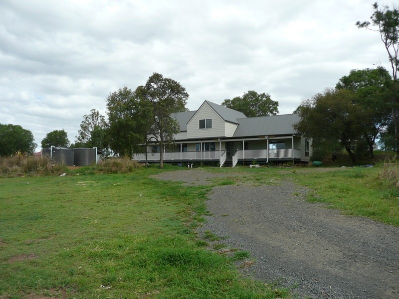 11 Walker Road, Gleneagle QLD 4285