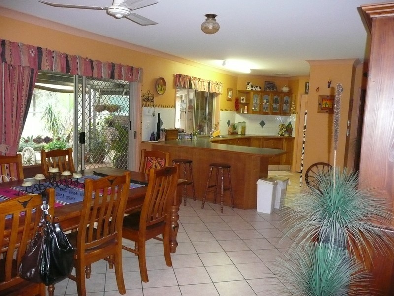 South Maclean QLD 4280