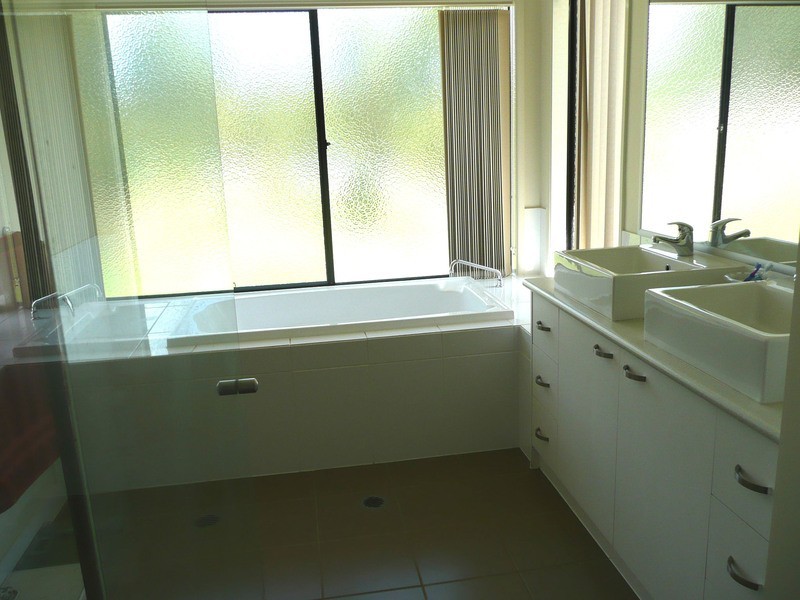 Cedar Vale QLD 4285