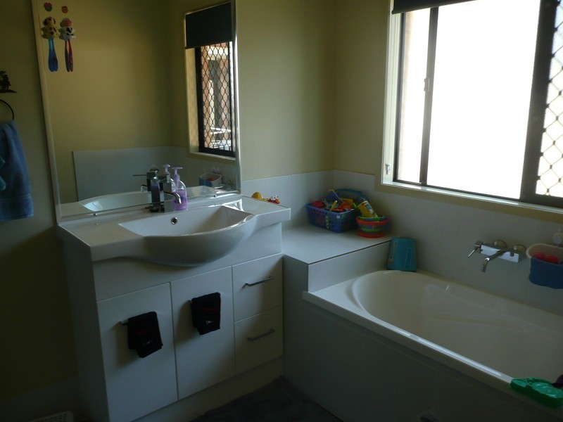 Cedar Vale QLD 4285