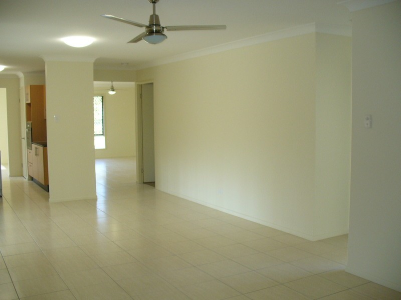 32 Ibyana Court, Jimboomba QLD 4280