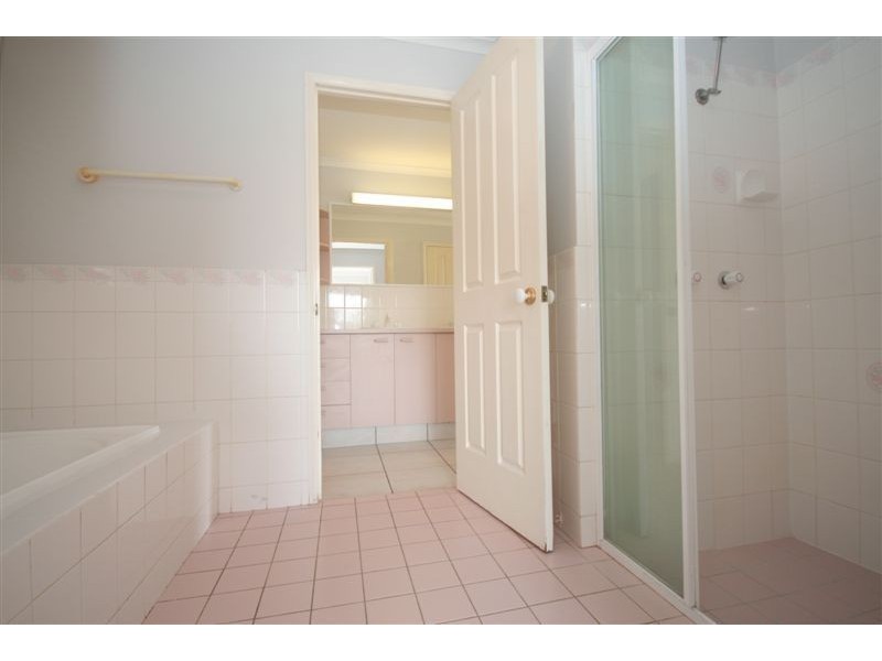 15 Fig Court, Cedar Grove QLD 4285