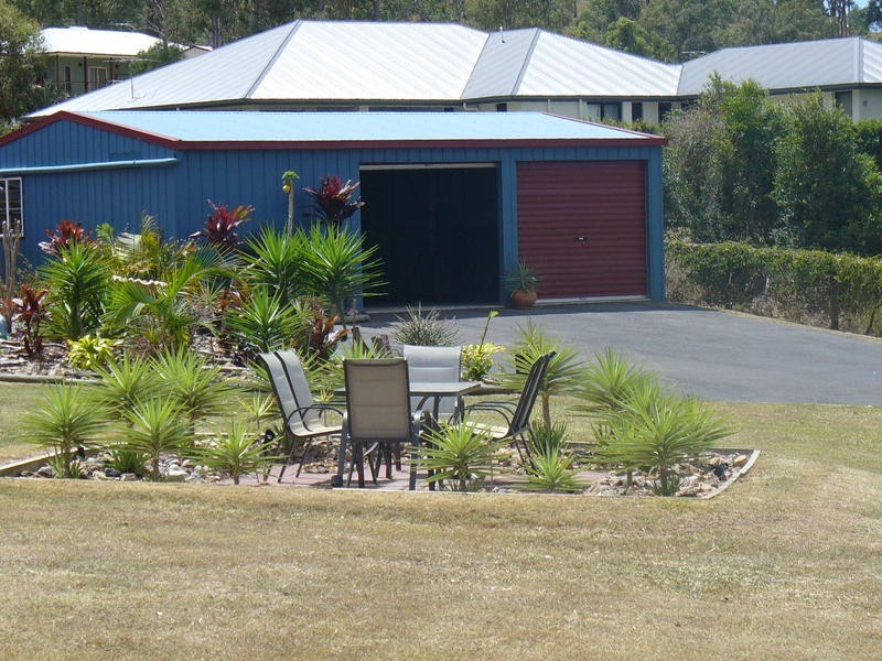 23 Scarborough Court, Mundoolun QLD 4285