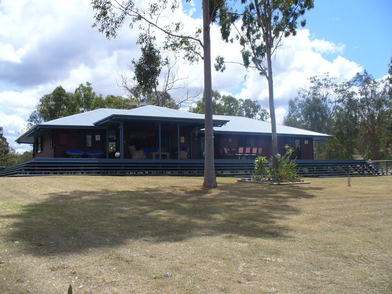 23 Scarborough Court, Mundoolun QLD 4285