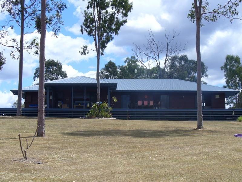 23 Scarborough Court, Mundoolun QLD 4285