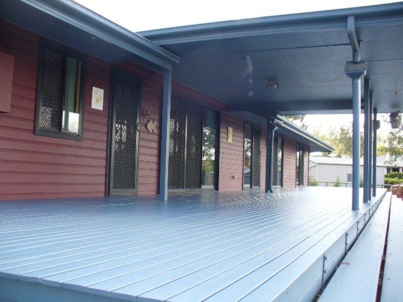 23 Scarborough Court, Mundoolun QLD 4285