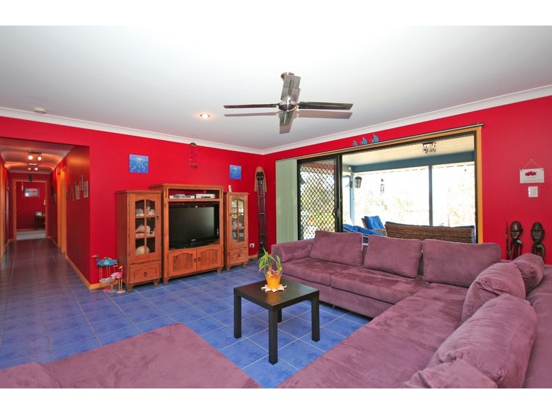 23 Scarborough Court, Mundoolun QLD 4285