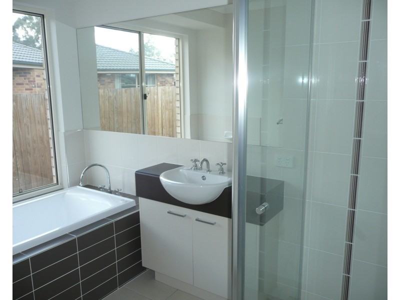 35 Golden Penda Drive, Jimboomba QLD 4280