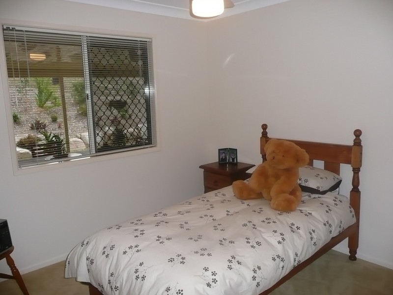 106 John Collins Drive, Mundoolun QLD 4285