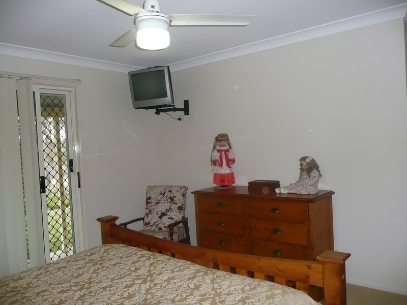 106 John Collins Drive, Mundoolun QLD 4285