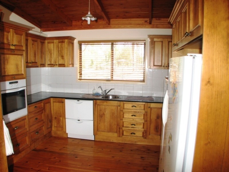 Woodhill QLD 4285