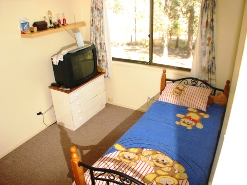 Woodhill QLD 4285