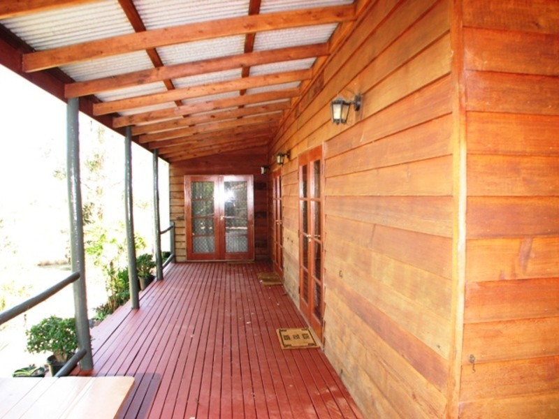 Woodhill QLD 4285