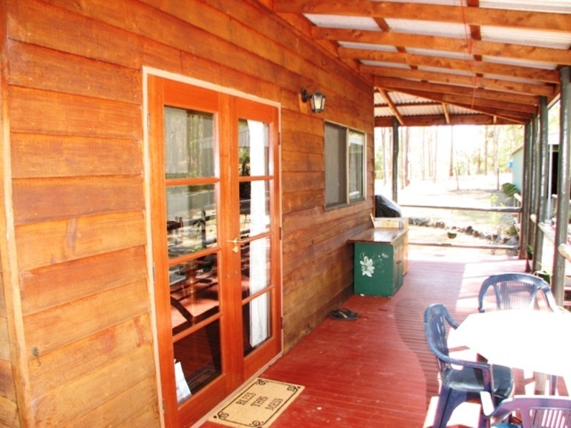 Woodhill QLD 4285
