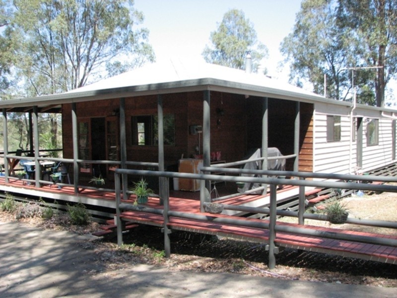 Woodhill QLD 4285