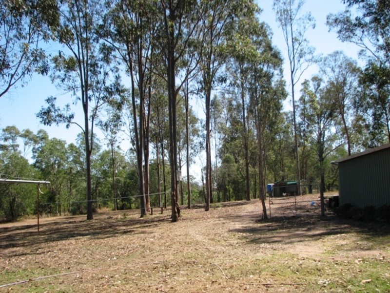 Woodhill QLD 4285