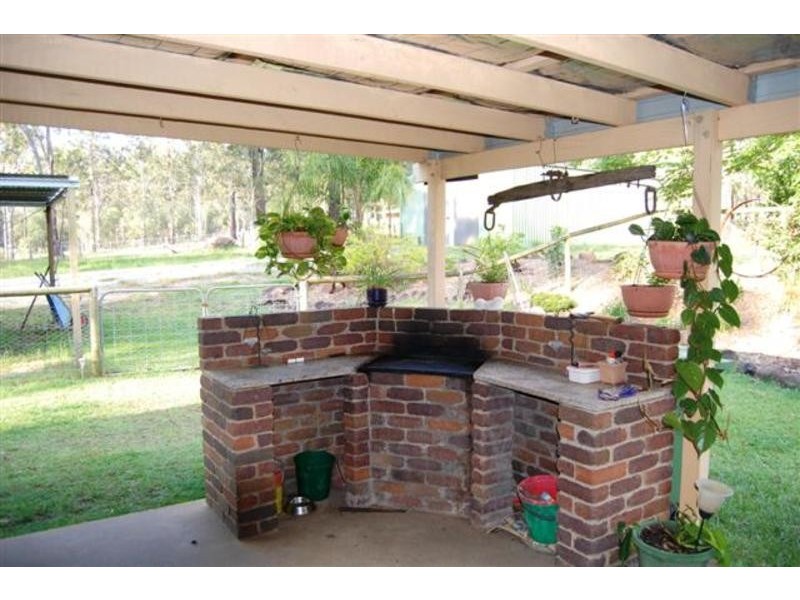 Logan Village QLD 4207