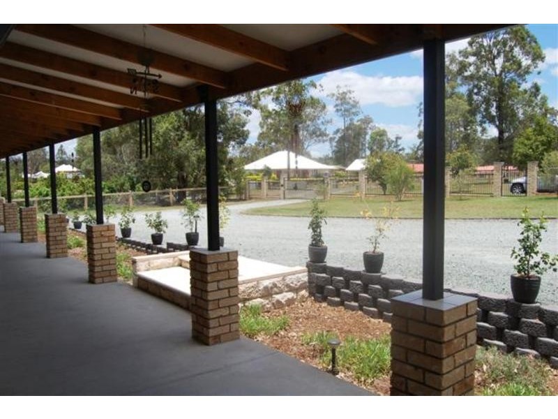 16 Sugargum Court, Jimboomba QLD 4280