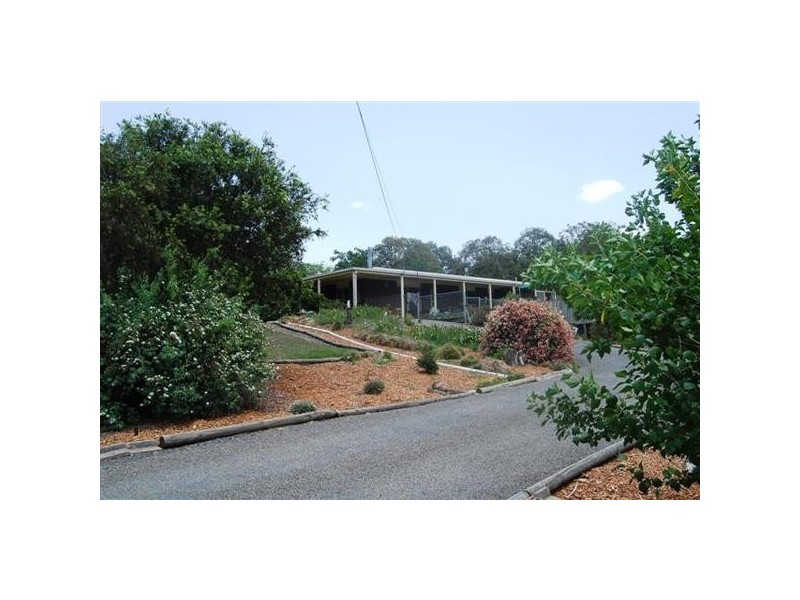 10 Laurel Place, Cedar Grove QLD 4285