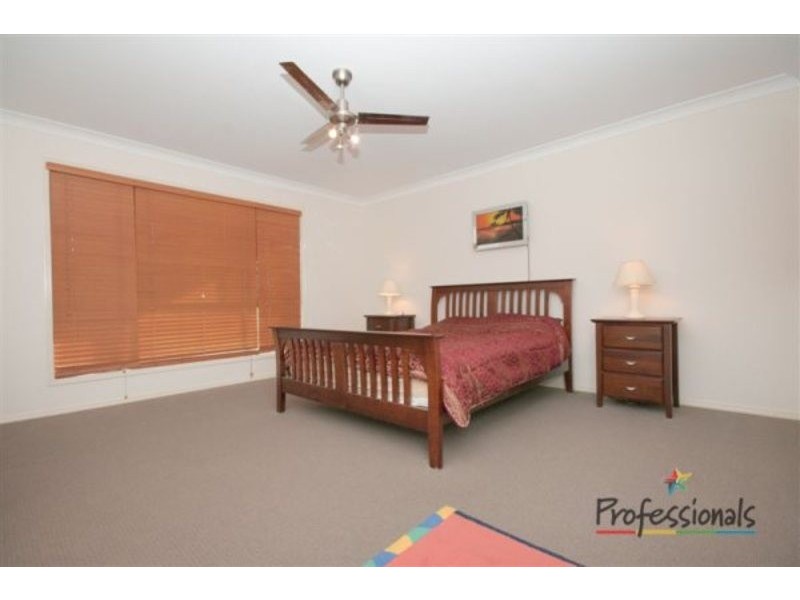 35 Silver Wattle Drive, Jimboomba QLD 4280
