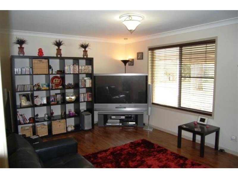 48 Sandaver Crescent, Cedar Grove QLD 4285