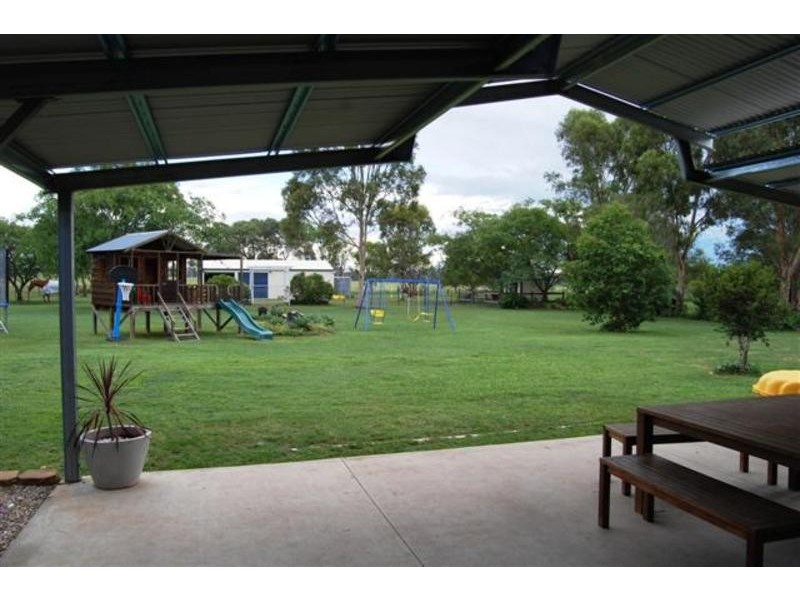 48 Sandaver Crescent, Cedar Grove QLD 4285