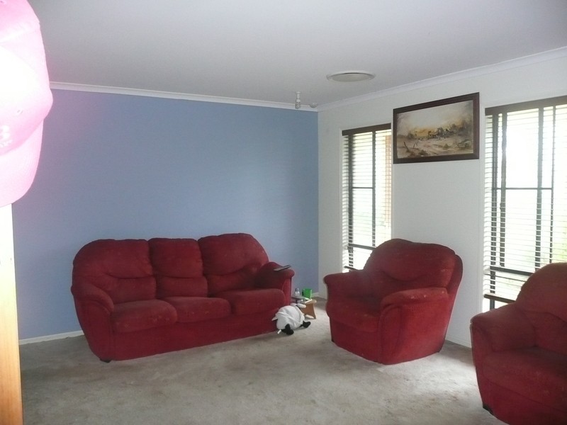 Woodhill QLD 4285