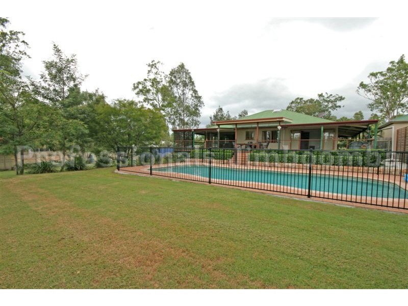 12 Sandalwood Court, Jimboomba QLD 4280