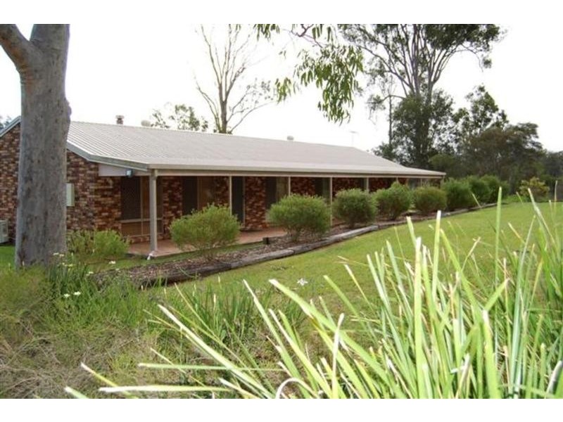 40 Oak Tree Court, Cedar Grove QLD 4285