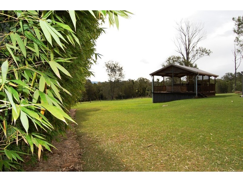 40 Oak Tree Court, Cedar Grove QLD 4285