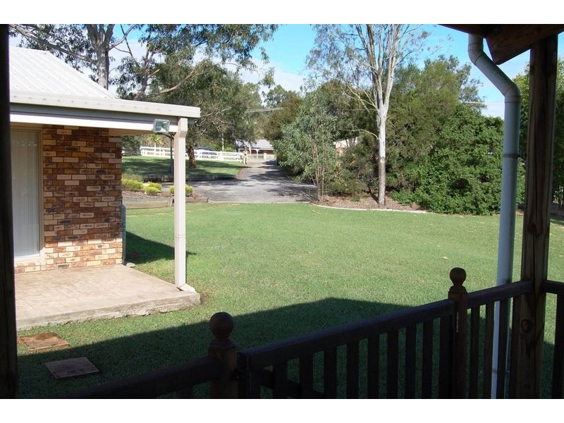 40 Oak Tree Court, Cedar Grove QLD 4285