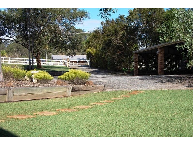 40 Oak Tree Court, Cedar Grove QLD 4285