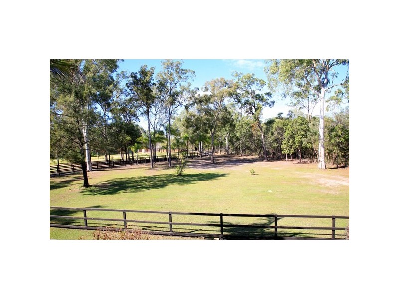 64 Noffke Road, Logan Reserve QLD 4133