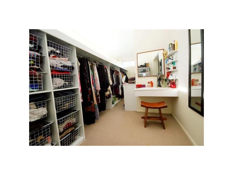 64 Noffke Road, Logan Reserve QLD 4133