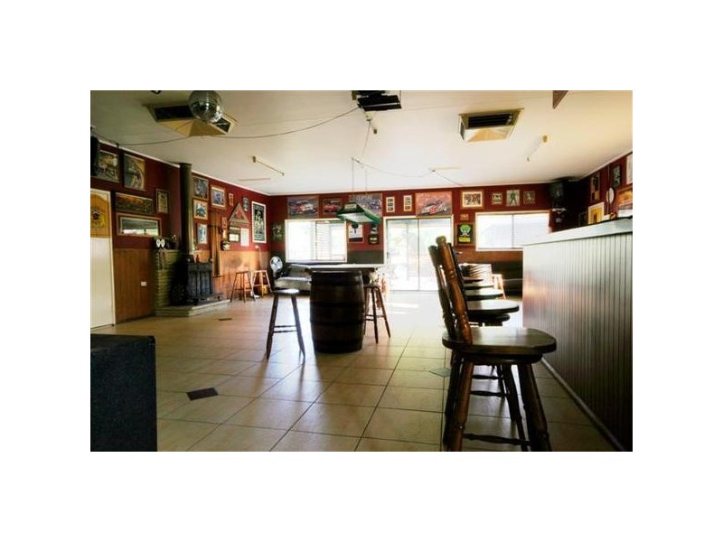 64 Noffke Road, Logan Reserve QLD 4133