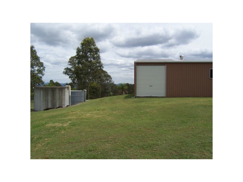 2 Sheen Road, Woodhill QLD 4285
