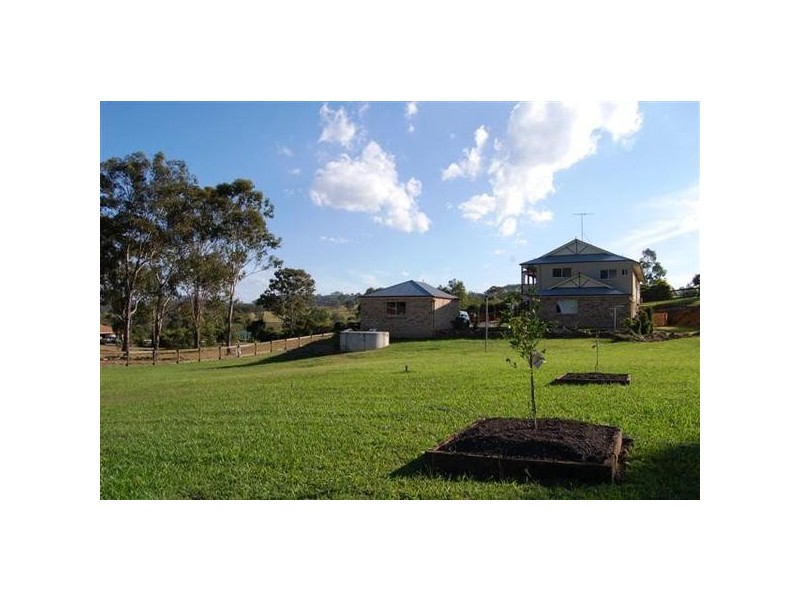 5-9 Friendship Court, Mundoolun QLD 4285