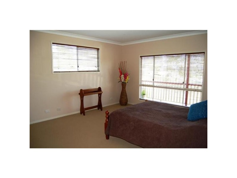 5-9 Friendship Court, Mundoolun QLD 4285
